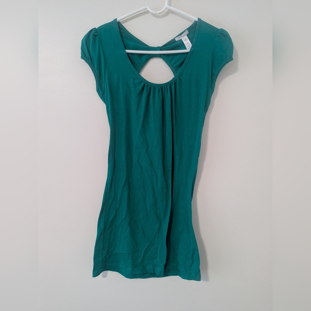 Ambiance Bow Back Size Medium T Shirt Basic Green Solid Top Stretchy Cotton Tee